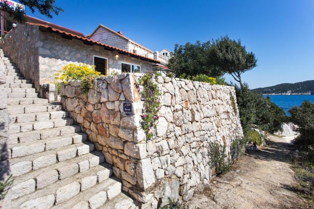 Guest House Simunovic Sudurad Luaran gambar